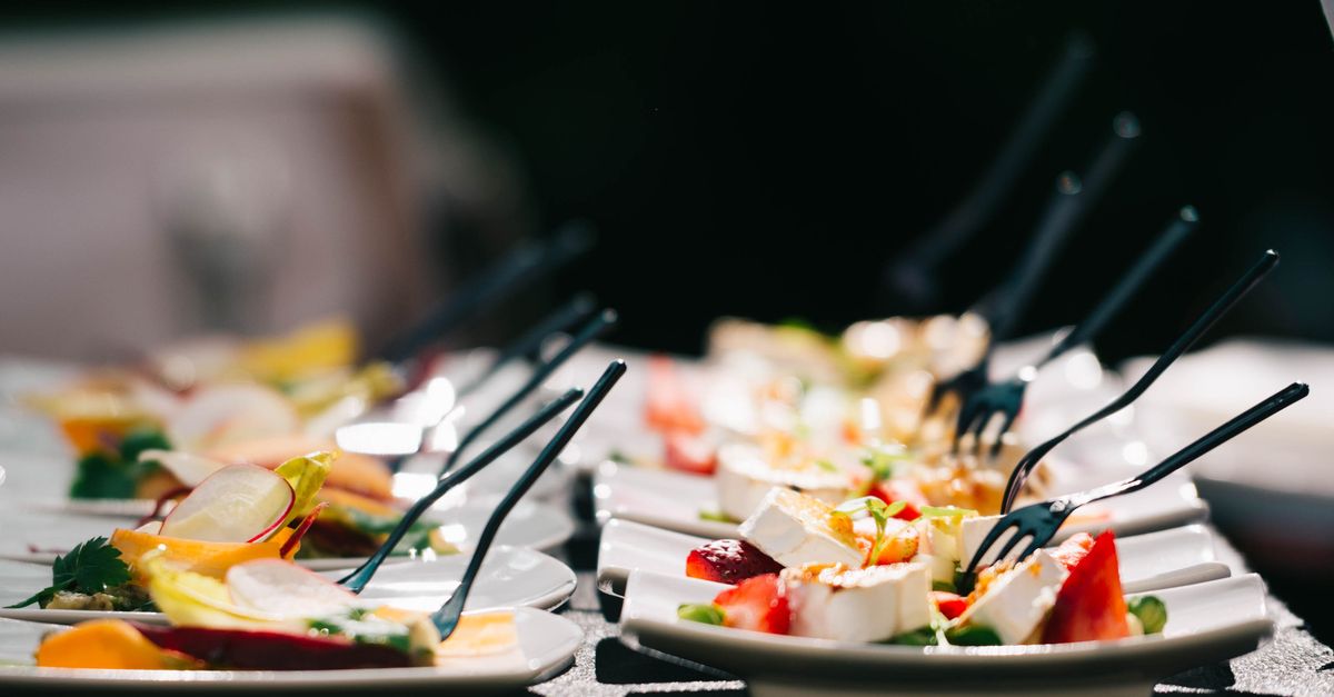 How to Save Money Without Compromising on Catering