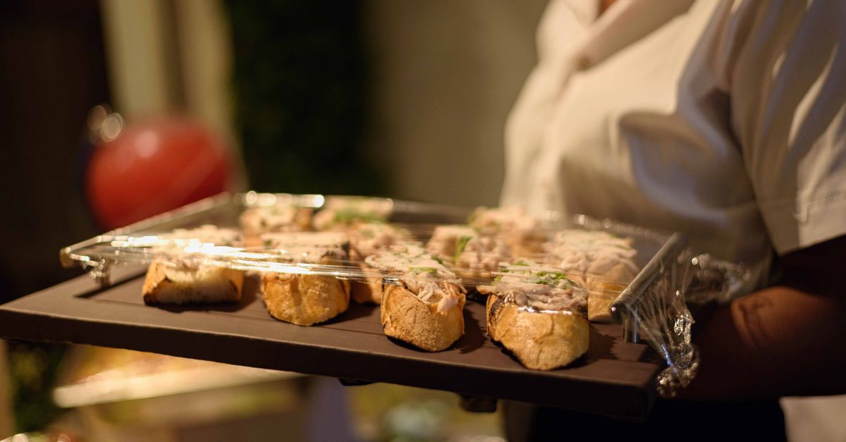 Importance of Communication with Your Caterer